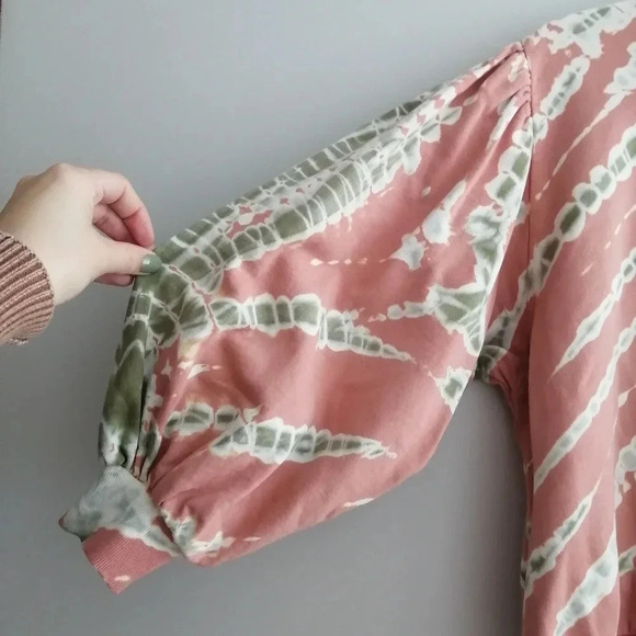 YFB Young Fabulous & Broke Tie Dye Balloon Sleeve Sweater Orange and Green Small - Picture 4 of 13